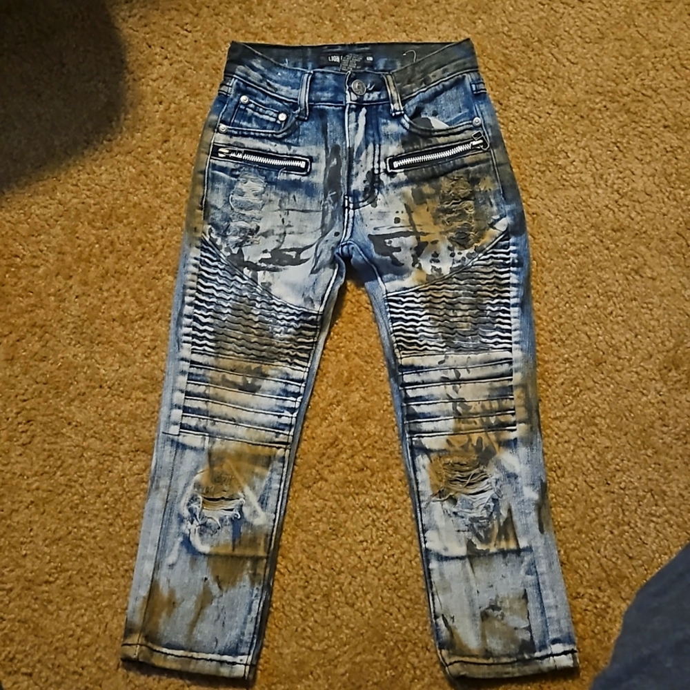 Lion Dynasty Jeans